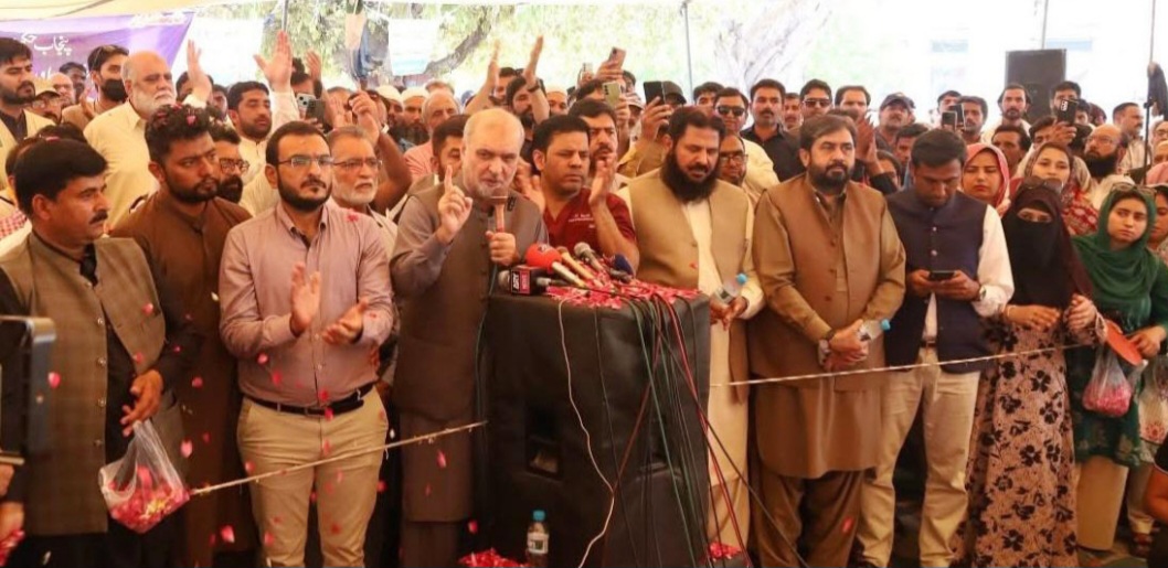 Voting Line